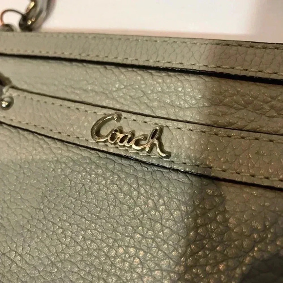 Coach Wristlet Leather Grey - Picture 3 of 5